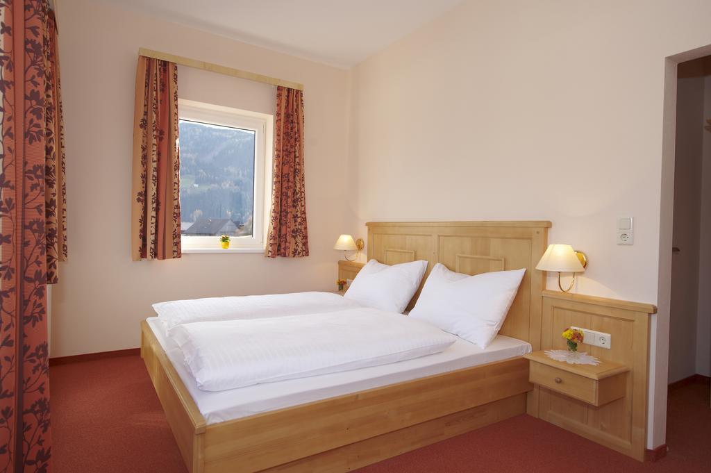 Hotel Pariente Schladming Exterior photo