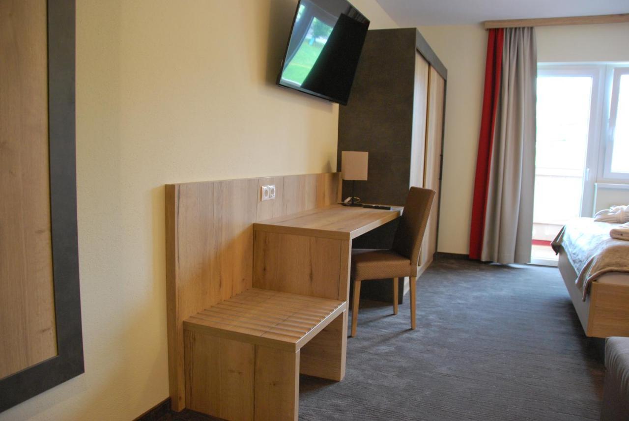 Hotel Pariente Schladming Exterior photo